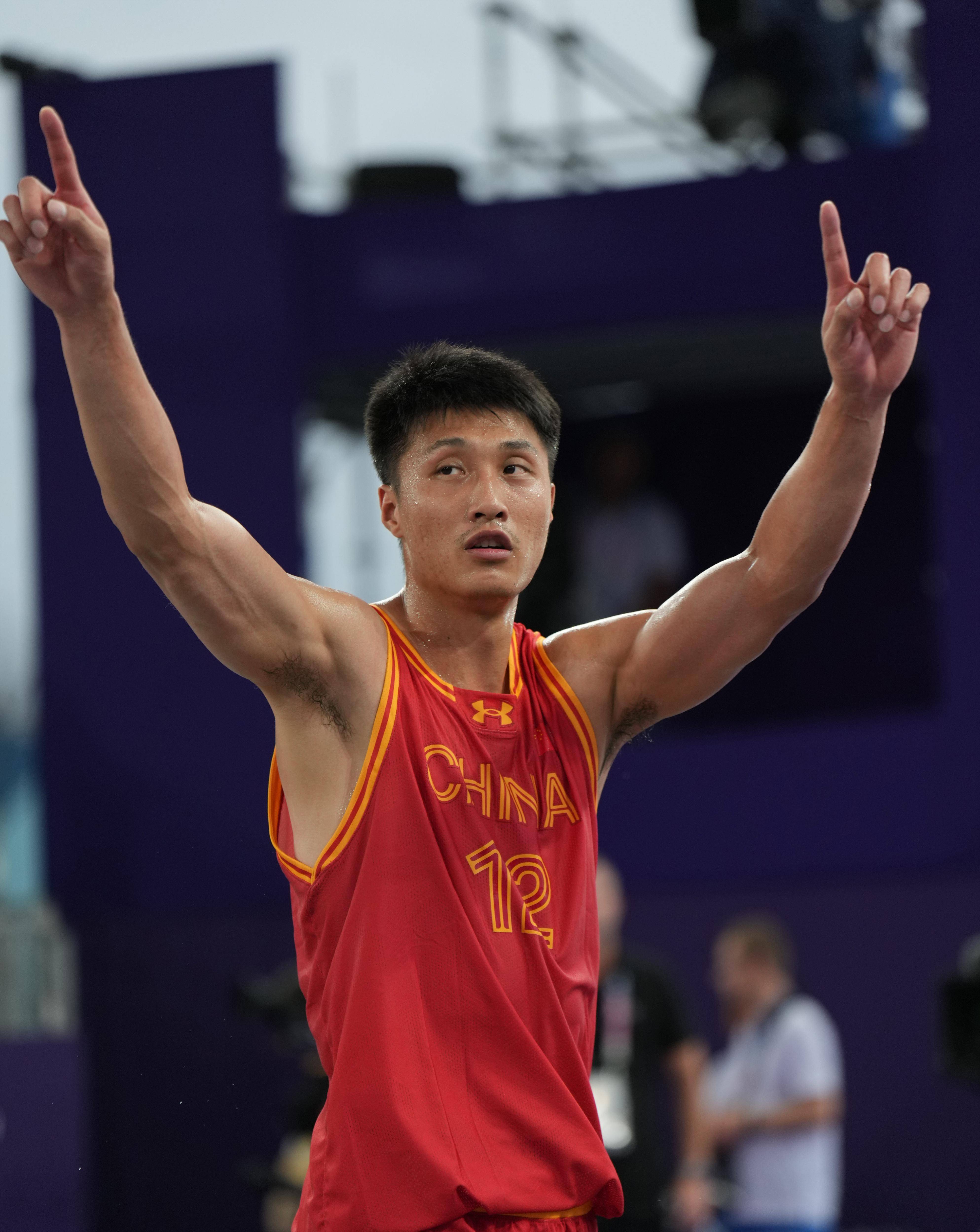 爱游戏-三人男篮-中国男篮16-21荷兰张宁7分4篮板的简单介绍