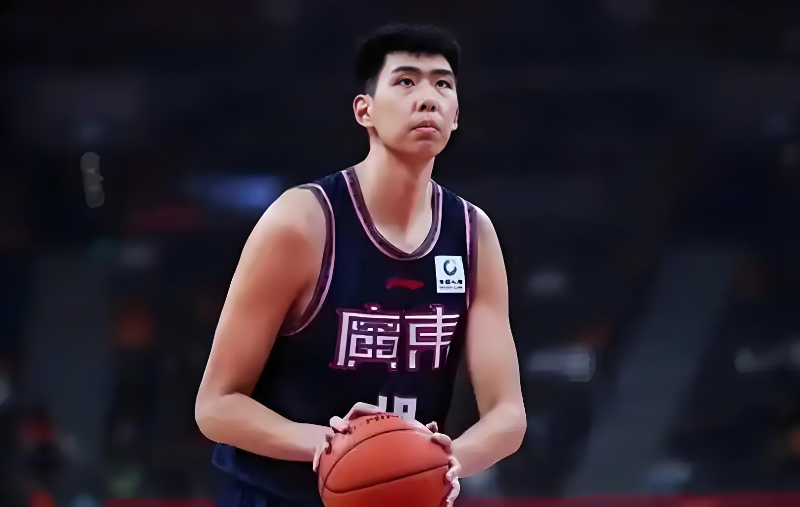 北控死守陈国豪要价徐杰，广东拒做亏本买卖，福建瞄准广厦冠军中锋的简单介绍